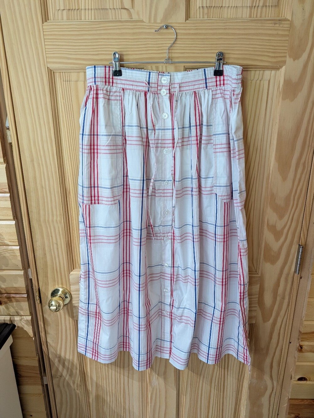 Women’s Free Assembly L White Plaid Button-Front Skirt with Red & Blue Stripes